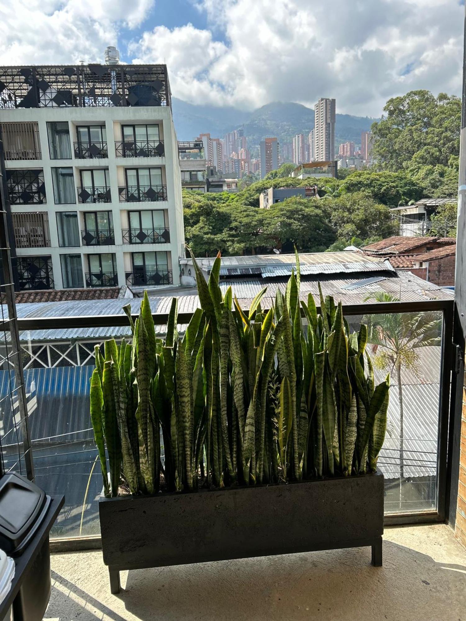 Hotel Lleras Medellin Exterior photo